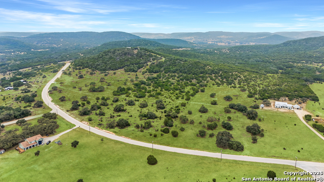 Lot 3 Hills Of Bandera Property Photo 3