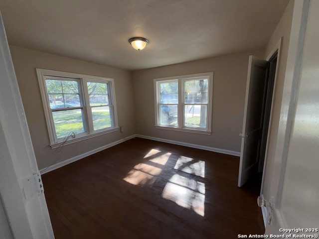 419 Walton Property Photo 16