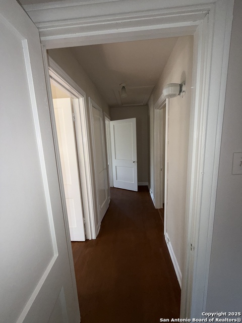 419 Walton Property Photo 18