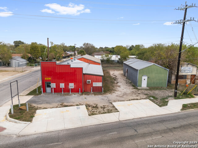 10102 Roosevelt Property Photo 1