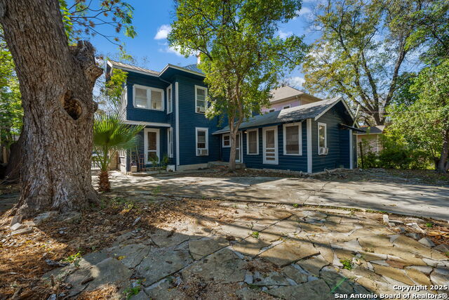 433 W Woodlawn Ave Property Photo 27