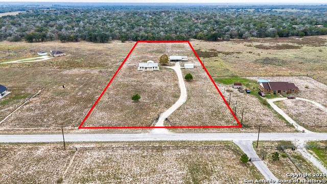 142 Chaparral Property Photo 1