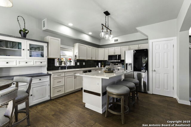 218 Mountainside Property Photo 13