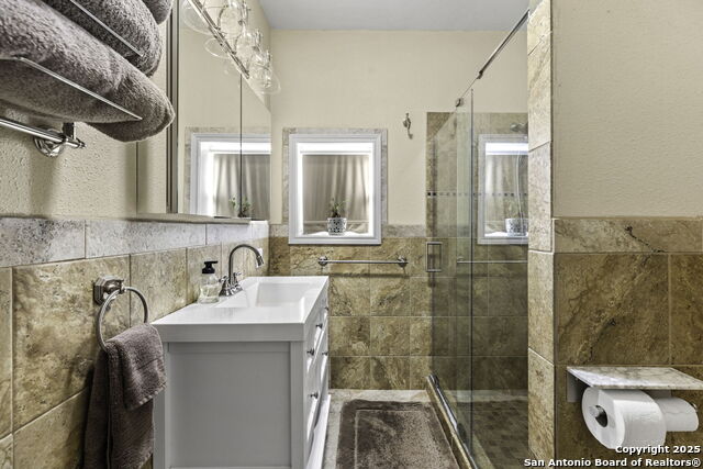 218 Mountainside Property Photo 20