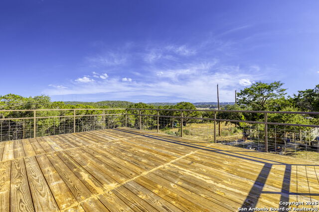 218 Mountainside Property Photo 35