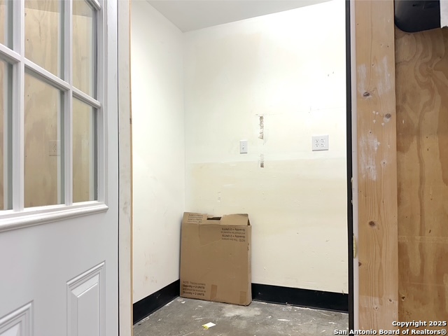 616 Us Highway 181 Property Photo 11