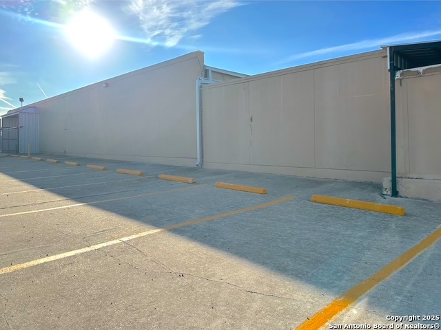 616 Us Highway 181 Property Photo 24