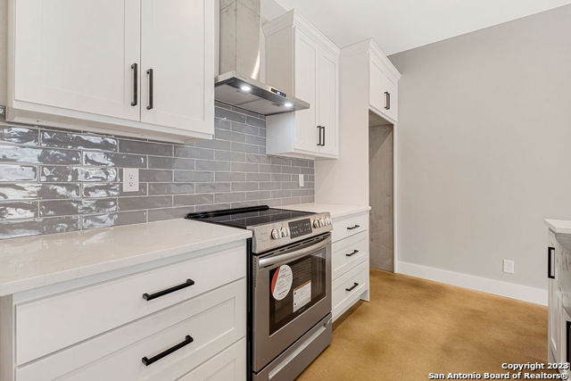 1910 E Houston St - Bldg.4 Property Photo 10