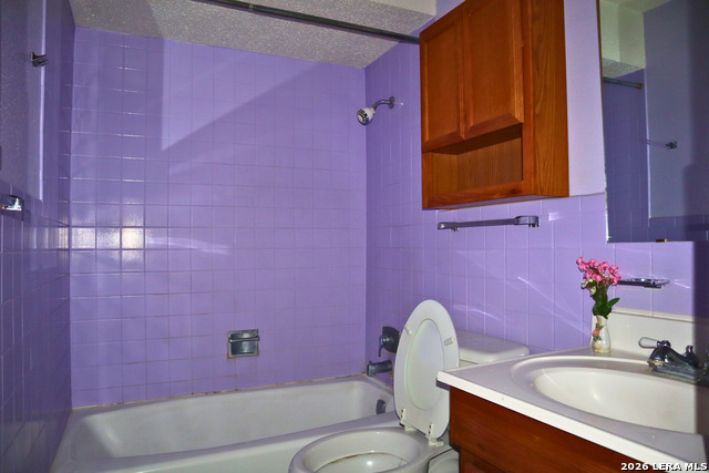 923 Vance Jackson Rd Property Photo 13