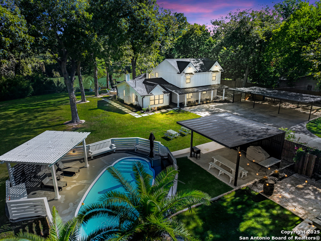 198 Guadalupe River Property Photo 1