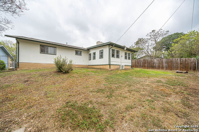 7817 Hollow Oak Property Photo 30