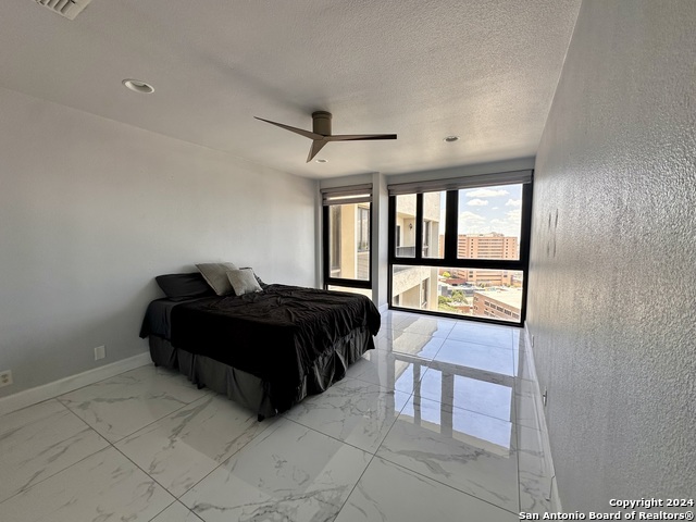 7701 Wurzbach Rd Property Photo 11