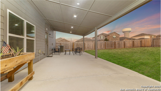 15102 Jetfire Point Property Photo 6