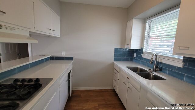 122 San Angelo Property Photo 10