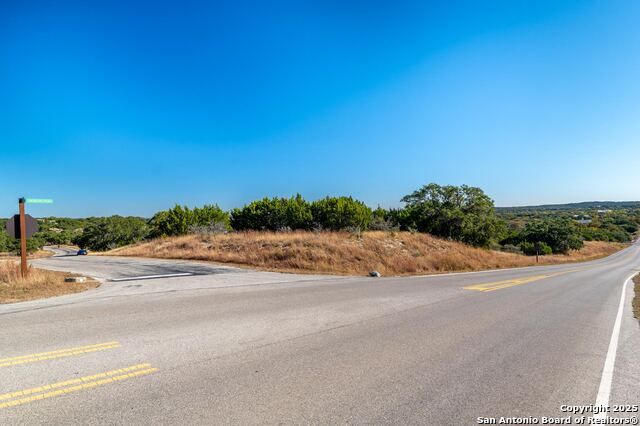 807 Cordillera Trace Property Photo 6