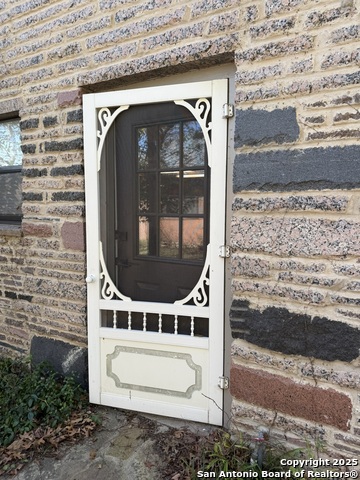 11 Main St Property Photo 11
