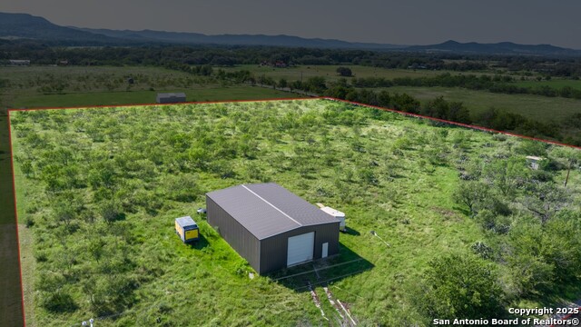 299 River View Drive Property Photo 5