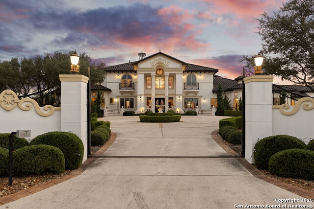 1418 Greystone Property Photo 3