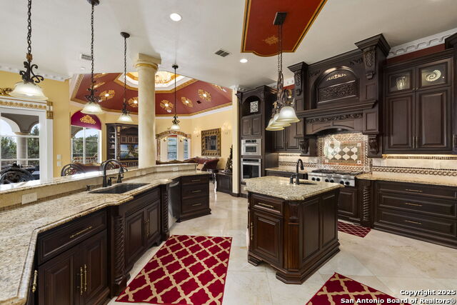 1418 Greystone Property Photo 22