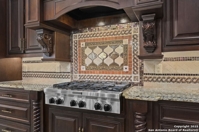 1418 Greystone Property Photo 24