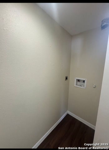 219 Silver Sands Property Photo 12