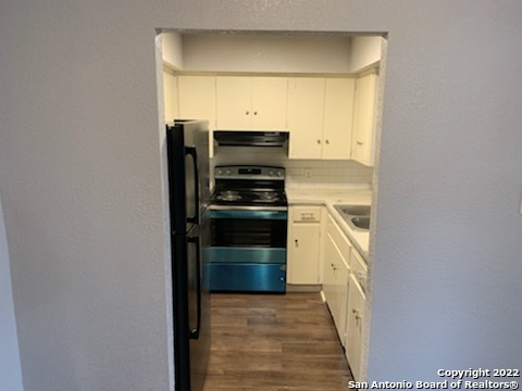 520 Gentleman Property Photo 3