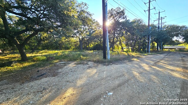 210 North Loop Property Photo 5