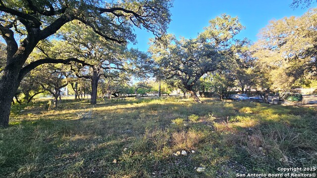 210 North Loop Property Photo 7