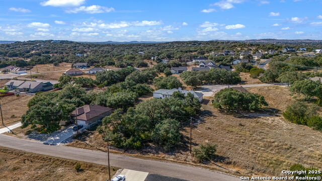 231 Peter Kleid Loop Property Photo 6