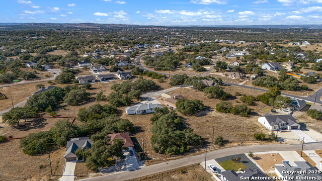 231 Peter Kleid Loop Property Photo 12