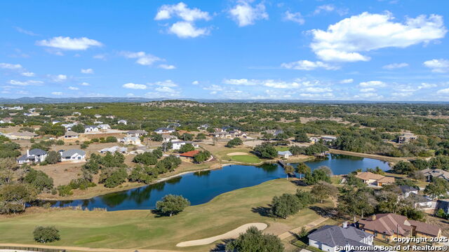 231 Peter Kleid Loop Property Photo 15