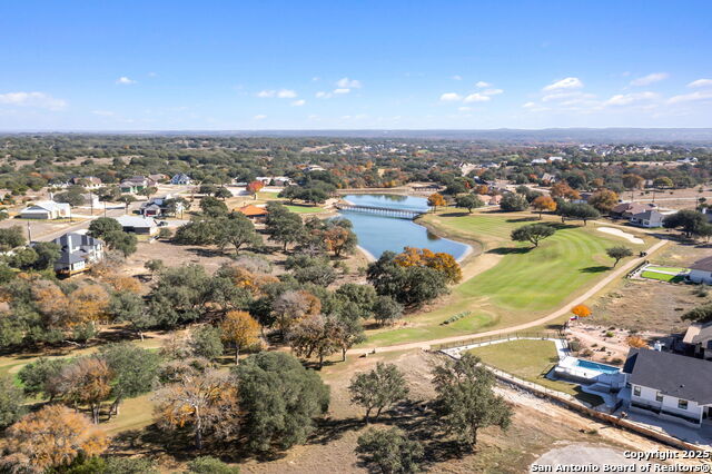 231 Peter Kleid Loop Property Photo 18
