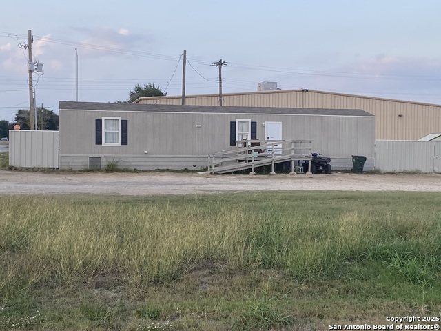 201 E Front Property Photo 2