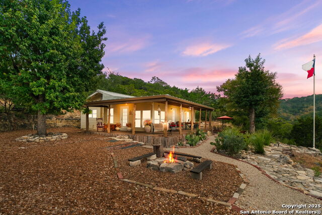 411 Valley View Property Photo 1