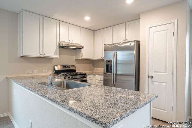 2818 Gustavo Property Photo 7