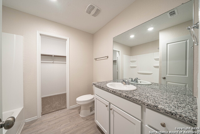 2818 Gustavo Property Photo 14