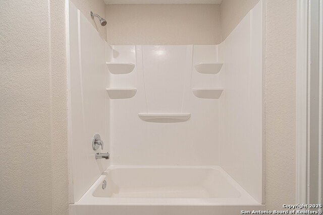 2818 Gustavo Property Photo 15