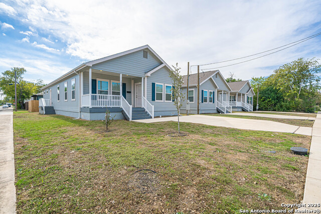 1420 Burleson Property Photo 2