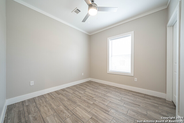 1420 Burleson Property Photo 12