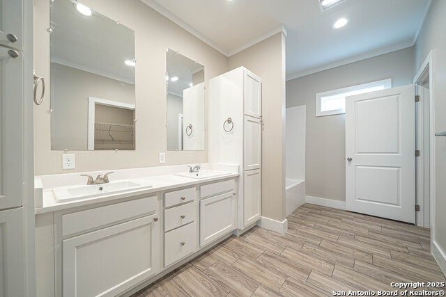 1420 Burleson Property Photo 27
