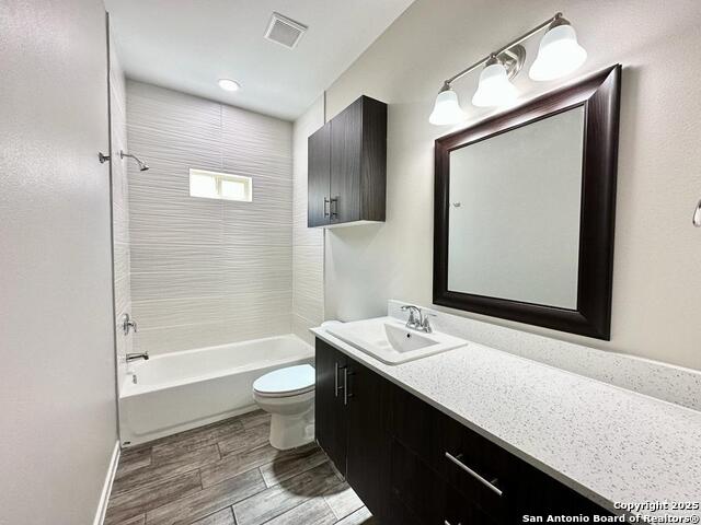 1307 Lore Drive Property Photo 12