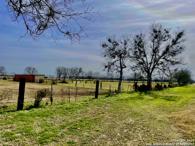 8650 S Loop 1604 E Property Photo 1