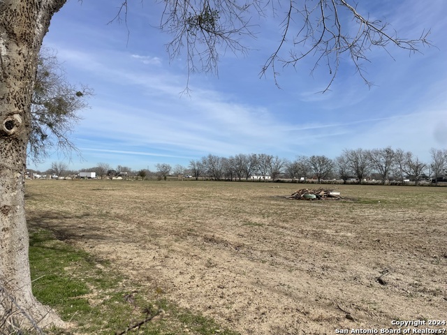 8650 S Loop 1604 E Property Photo 2