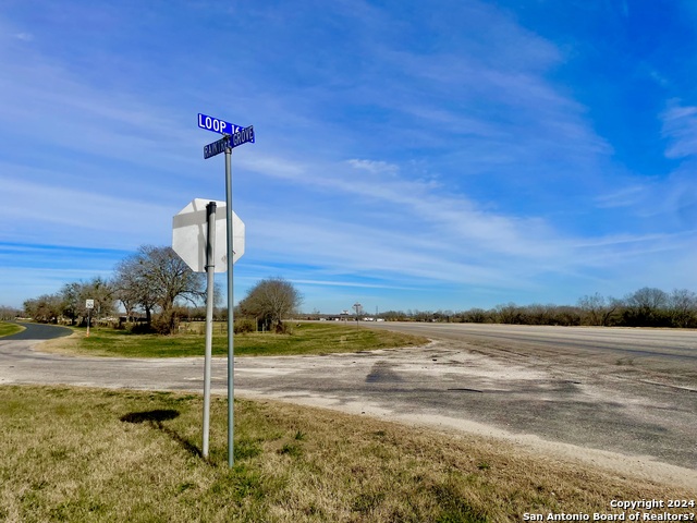 8650 S Loop 1604 E Property Photo 5