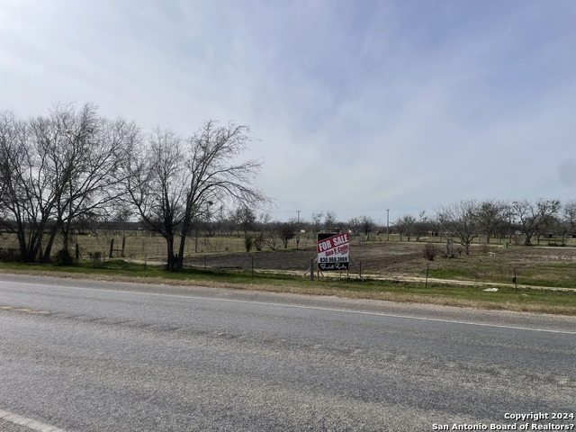 8650 S Loop 1604 E Property Photo 7