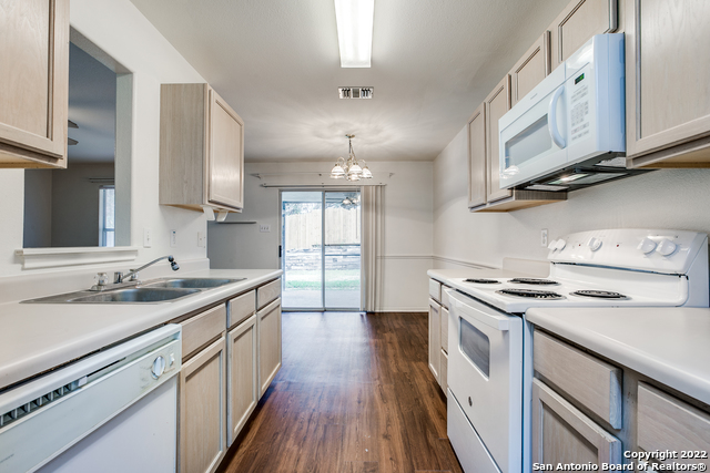 6063 Bantry Bay Property Photo 9