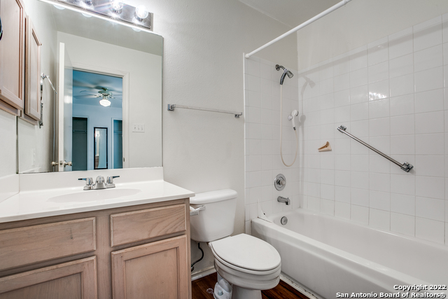 6063 Bantry Bay Property Photo 24