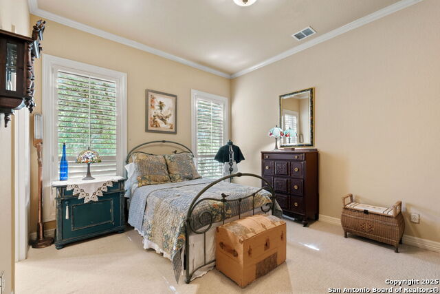 325 Whitestone Property Photo 10