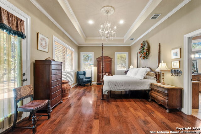 325 Whitestone Property Photo 12
