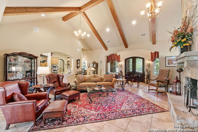 325 Whitestone Property Photo 17